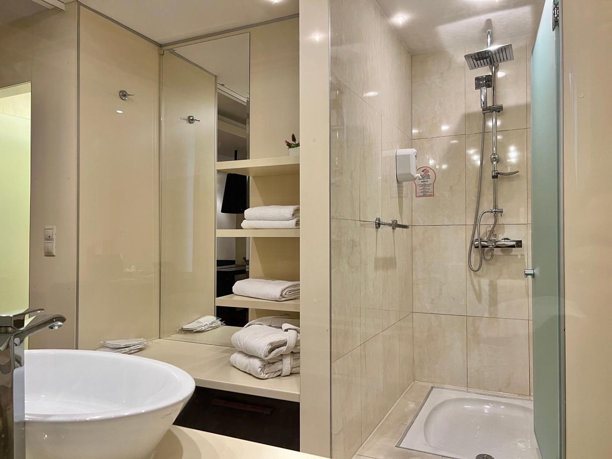 City Boutique Hotel ซาราเยโว ภายนอก รูปภาพ