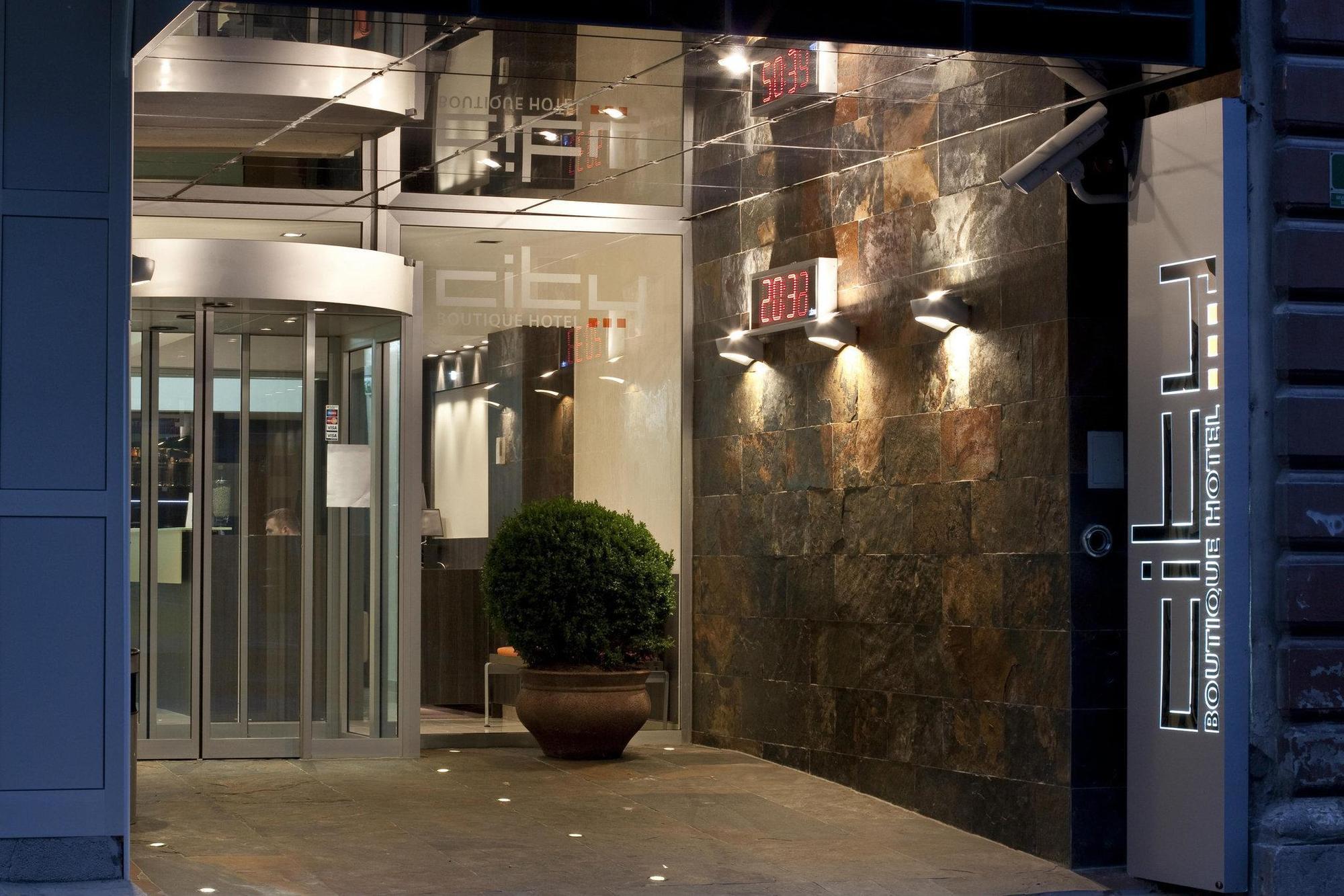 City Boutique Hotel ซาราเยโว ภายนอก รูปภาพ